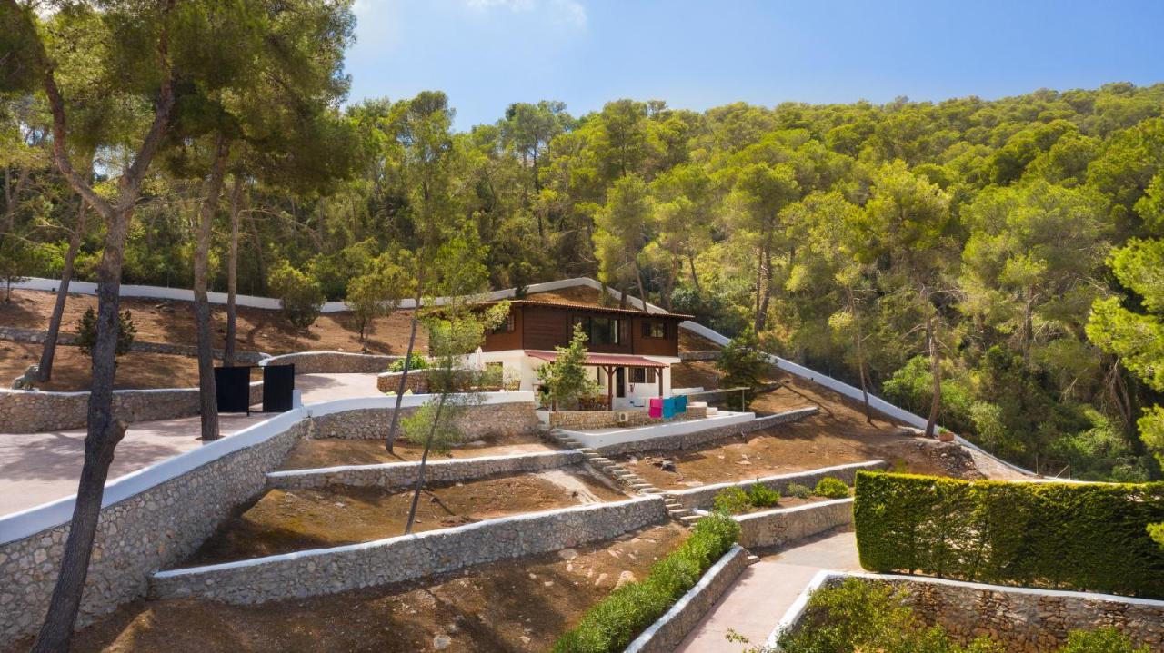 Oasis Villas Complex Cala Llonga  Exterior photo