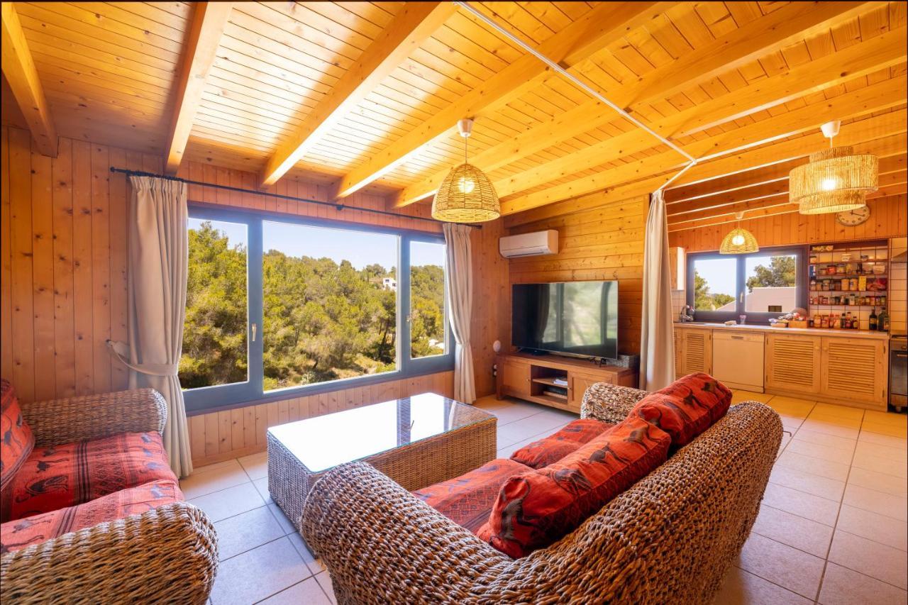 Oasis Villas Complex Cala Llonga  Exterior photo